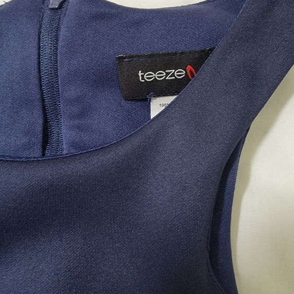 Teeze Me Short Homecoming Dress Floral Bottom  Juniors Size 5 NWT - Picture 3 of 9